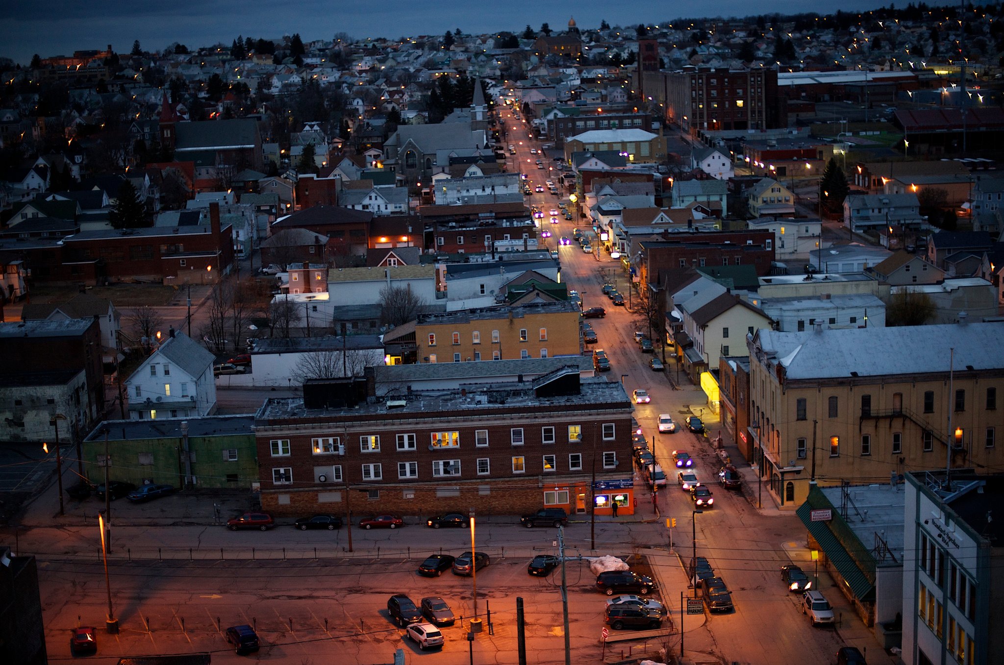 Laundry and Dry Cleaning PickUp & Delivery Service in Hazleton, PA